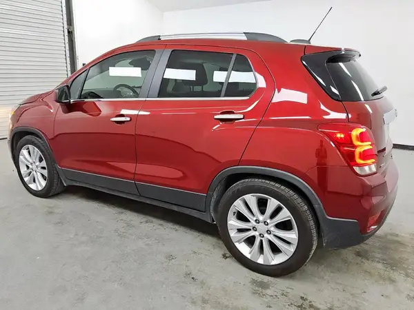 3GNCJMSB5LL119564 2020 CHEVROLET TRAX - Image 2