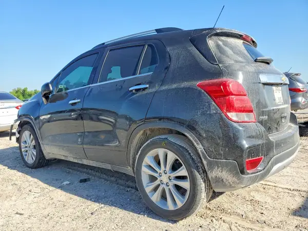 3GNCJMSB5LL322051 2020 CHEVROLET TRAX - Image 2