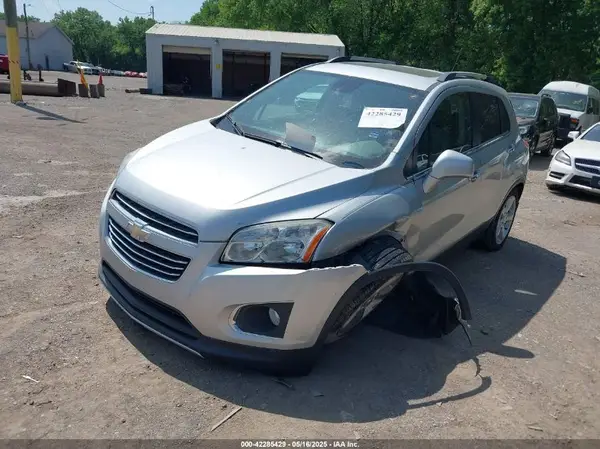 3GNCJMSB6GL141644 2016 CHEVROLET TRAX - Image 2