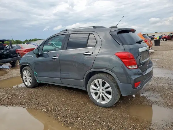 3GNCJMSB6KL147808 2019 CHEVROLET TRAX - Image 2