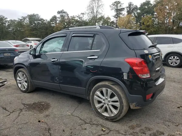 3GNCJMSB6KL162860 2019 CHEVROLET TRAX - Image 2