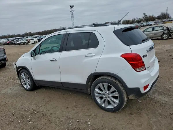 3GNCJMSB6LL342857 2020 CHEVROLET TRAX - Image 2