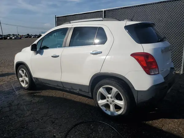 3GNCJMSB8GL142021 2016 CHEVROLET TRAX - Image 2