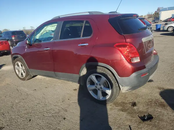 3GNCJMSB8GL162740 2016 CHEVROLET TRAX - Image 2