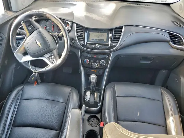 3GNCJMSB8HL187364 2017 CHEVROLET TRAX - Image 8
