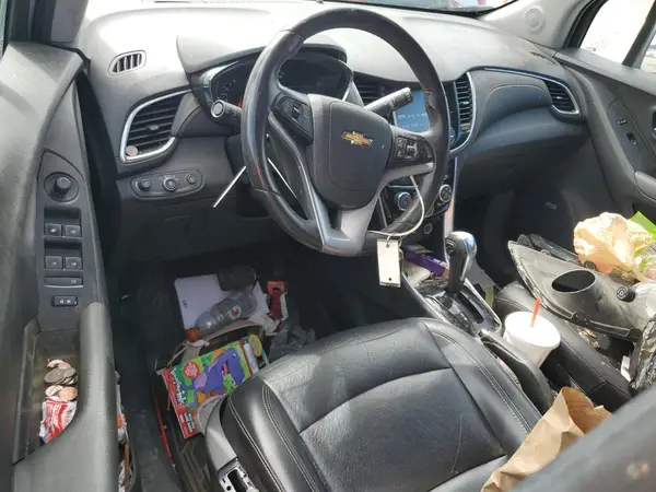 3GNCJMSB8HL237132 2017 CHEVROLET TRAX - Image 8