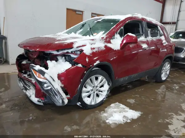 3GNCJMSB8LL116724 2020 CHEVROLET TRAX - Image 2