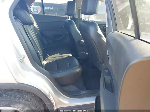 3GNCJMSB9GL167283 2016 CHEVROLET TRAX - Image 8