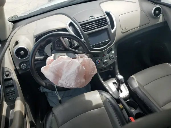 3GNCJMSB9GL195942 2016 CHEVROLET TRAX - Image 8