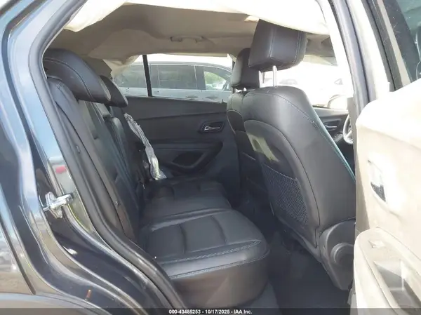 3GNCJMSB9GL216000 2016 CHEVROLET TRAX - Image 8