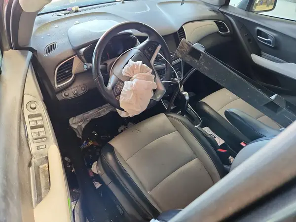 3GNCJMSB9JL213458 2018 CHEVROLET TRAX - Image 8
