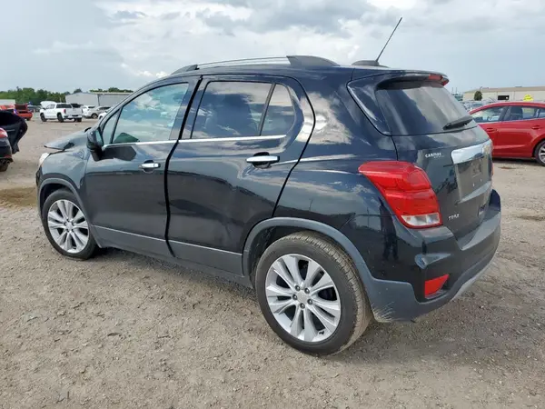 3GNCJMSB9KL130484 2019 CHEVROLET TRAX - Image 2