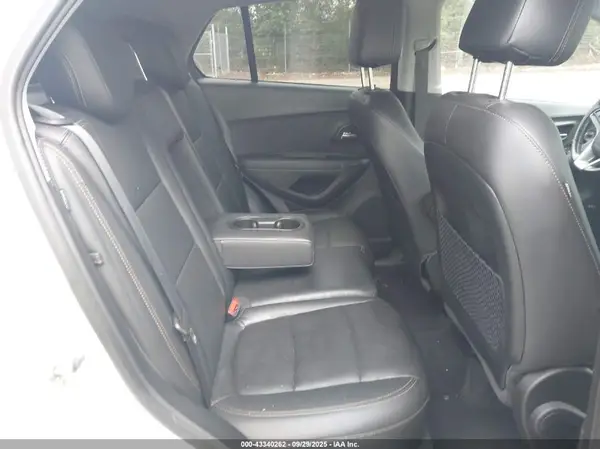 3GNCJMSB9LL161588 2020 CHEVROLET TRAX - Image 8