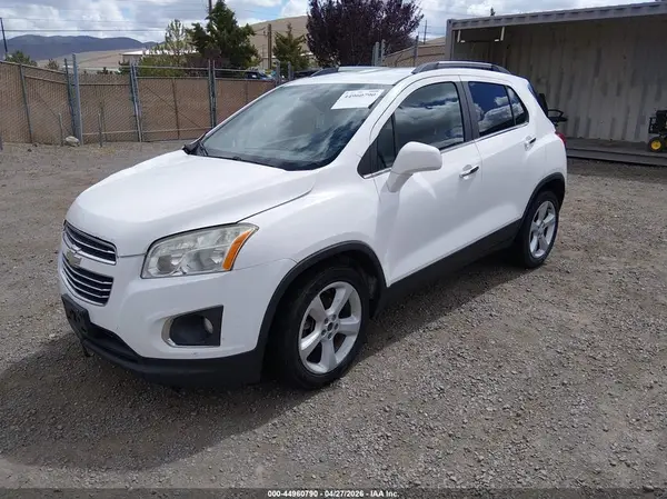 3GNCJMSBXGL162190 2016 CHEVROLET TRAX - Image 2