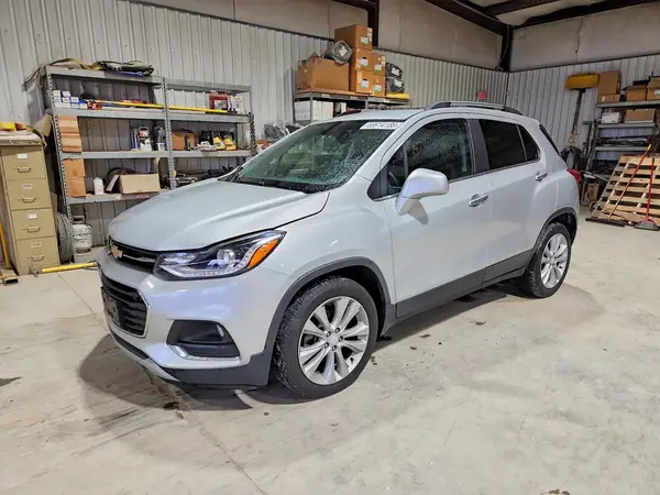 3GNCJMSBXHL145102 2017 CHEVROLET TRAX - Image 1