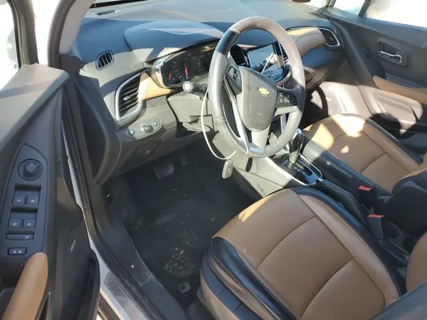 3GNCJMSBXKL215947 2019 CHEVROLET TRAX - Image 8