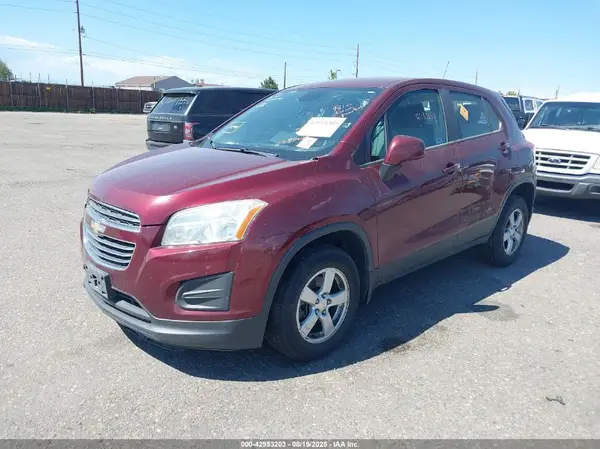 3GNCJNSB0GL214142 2016 CHEVROLET TRAX - Image 2
