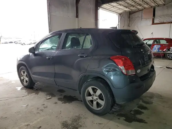 3GNCJNSB0GL274857 2016 CHEVROLET TRAX - Image 2