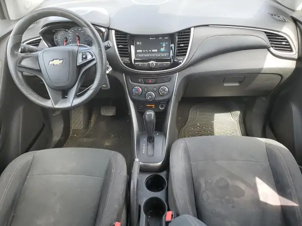 3GNCJNSB0HL215776 2017 CHEVROLET TRAX - Image 8