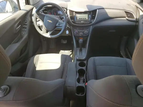 3GNCJNSB0HL215860 2017 CHEVROLET TRAX - Image 8