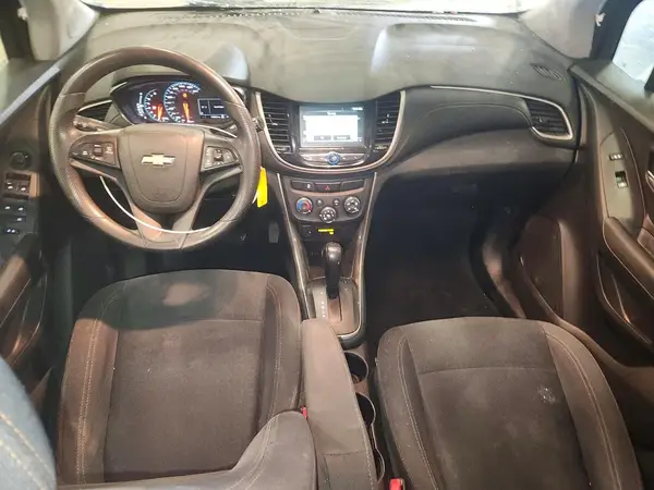 3GNCJNSB0HL270647 2017 CHEVROLET TRAX - Image 8