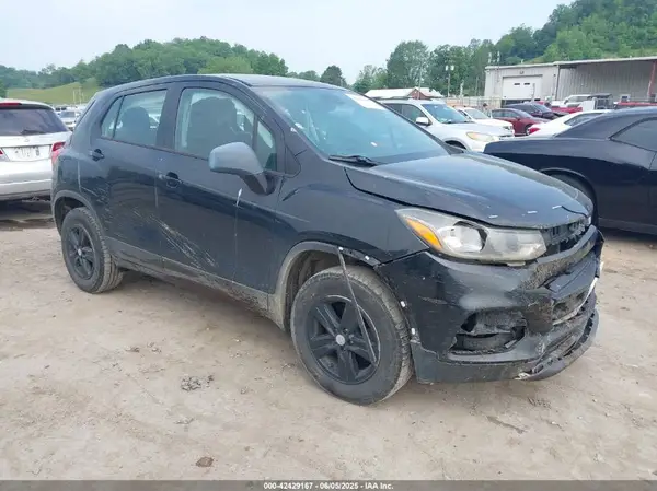 3GNCJNSB0HL273967 2017 CHEVROLET TRAX - Image 1