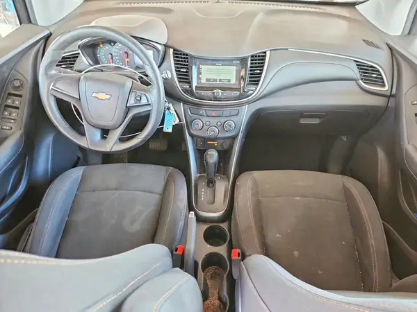 3GNCJNSB0HL275735 2017 CHEVROLET TRAX - Image 8