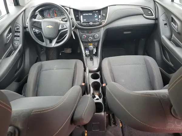 3GNCJNSB0HL288002 2017 CHEVROLET TRAX - Image 8