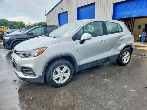 3GNCJNSB0JL191145 2018 CHEVROLET TRAX - Image 1