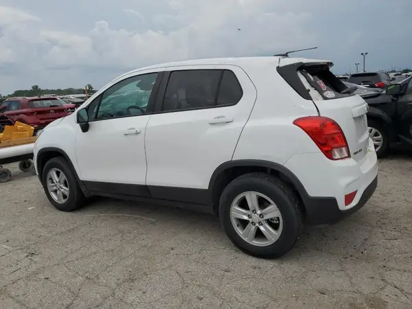 3GNCJNSB0JL217940 2018 CHEVROLET TRAX - Image 2