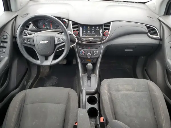 3GNCJNSB0JL217940 2018 CHEVROLET TRAX - Image 8