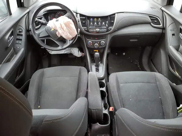 3GNCJNSB0JL307427 2018 CHEVROLET TRAX - Image 8