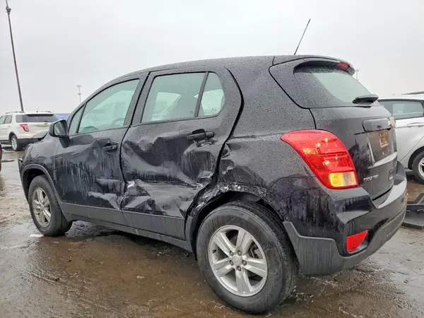 3GNCJNSB0KL226834 2019 CHEVROLET TRAX - Image 2