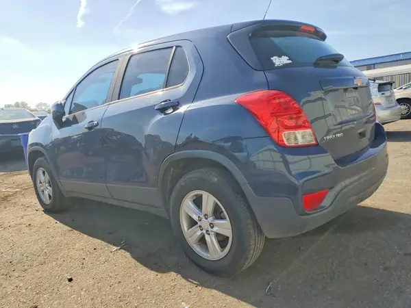 3GNCJNSB0KL237641 2019 CHEVROLET TRAX - Image 2