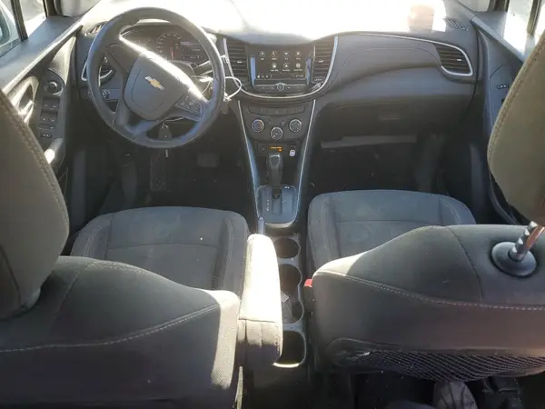 3GNCJNSB0KL239955 2019 CHEVROLET TRAX - Image 8