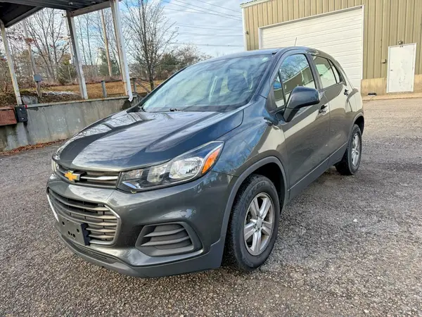 3GNCJNSB0KL402040 2019 CHEVROLET TRAX - Image 2