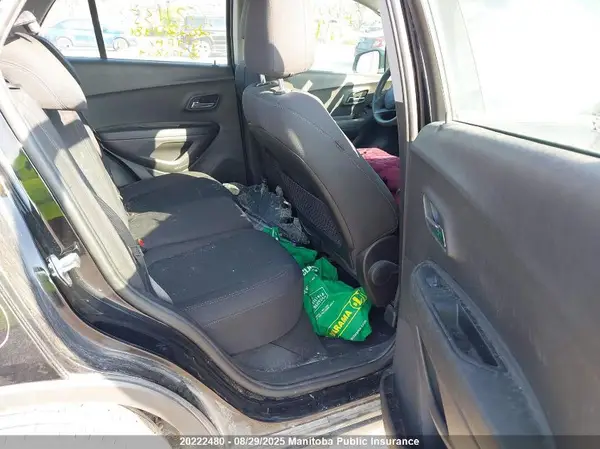 3GNCJNSB0KL403804 2019 CHEVROLET TRAX - Image 8
