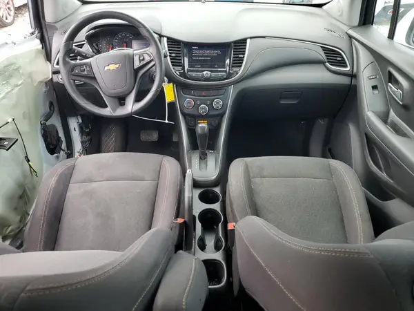 3GNCJNSB0LL240640 2020 CHEVROLET TRAX - Image 8