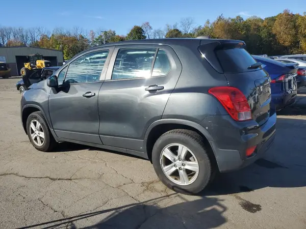 3GNCJNSB0LL248429 2020 CHEVROLET TRAX - Image 2