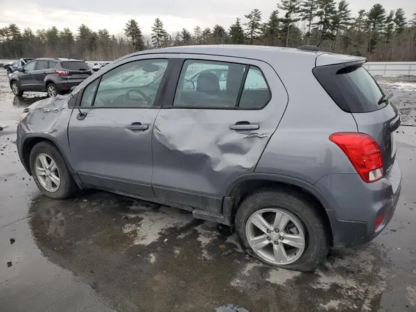 3GNCJNSB0LL249032 2020 CHEVROLET TRAX - Image 2