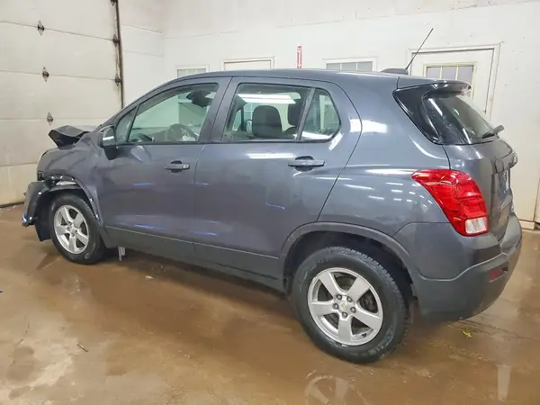 3GNCJNSB1GL117113 2016 CHEVROLET TRAX - Image 2