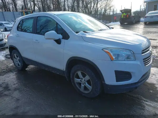 3GNCJNSB1GL231211 2016 CHEVROLET TRAX - Image 1