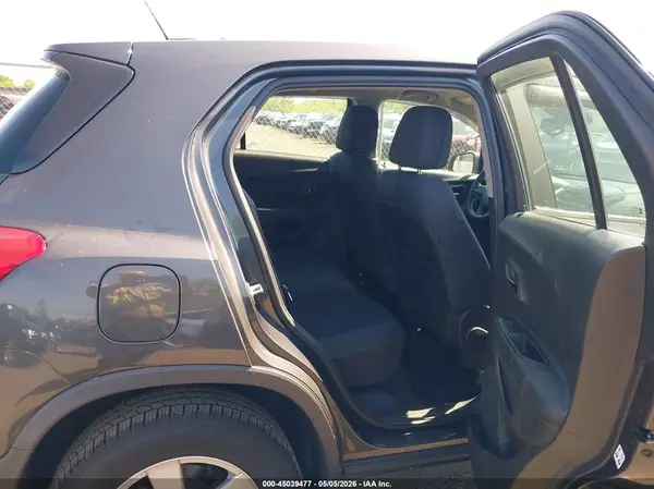 3GNCJNSB1GL234643 2016 CHEVROLET TRAX - Image 8