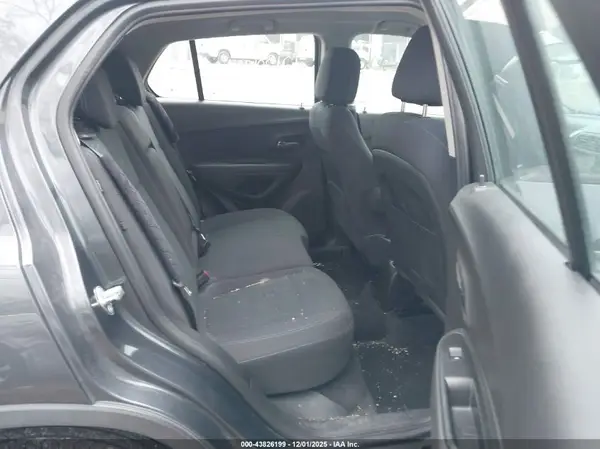3GNCJNSB1GL246517 2016 CHEVROLET TRAX - Image 8