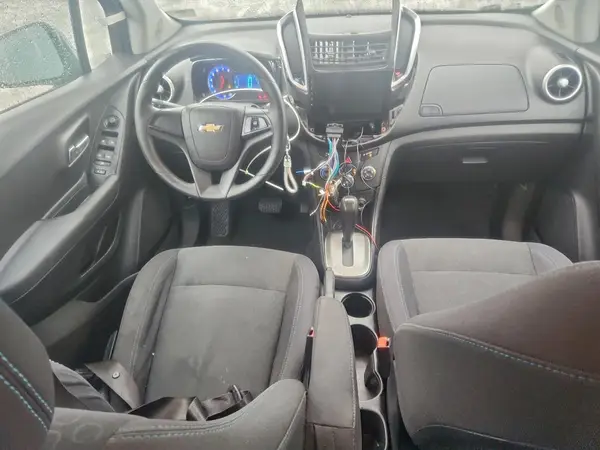 3GNCJNSB1GL275161 2016 CHEVROLET TRAX - Image 8
