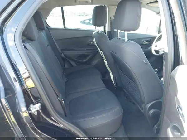 3GNCJNSB1HL149240 2017 CHEVROLET TRAX - Image 8