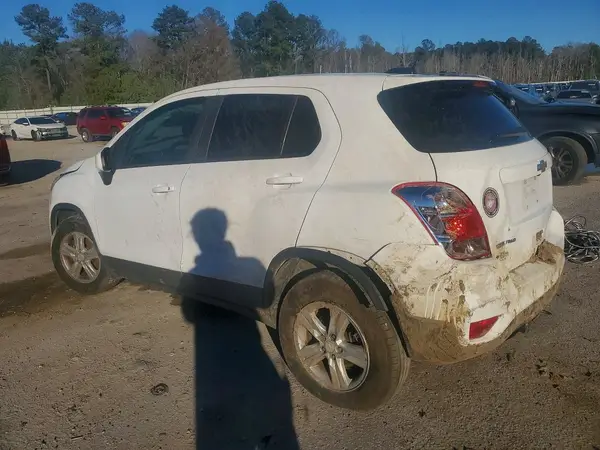 3GNCJNSB1HL201675 2017 CHEVROLET TRAX - Image 2