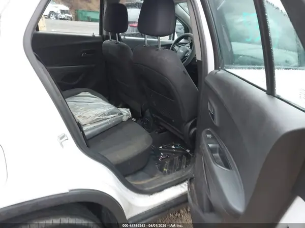 3GNCJNSB1HL285867 2017 CHEVROLET TRAX - Image 8