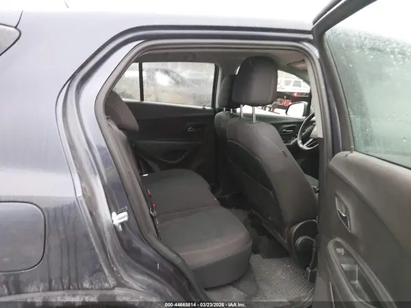 3GNCJNSB1JL166500 2018 CHEVROLET TRAX - Image 8