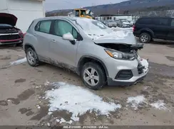 3GNCJNSB1JL406838 2018 CHEVROLET TRAX